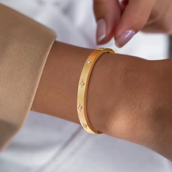 Starburst Cuff Bracelet 18K Gold Stainless Steel - Picture 13 of 16